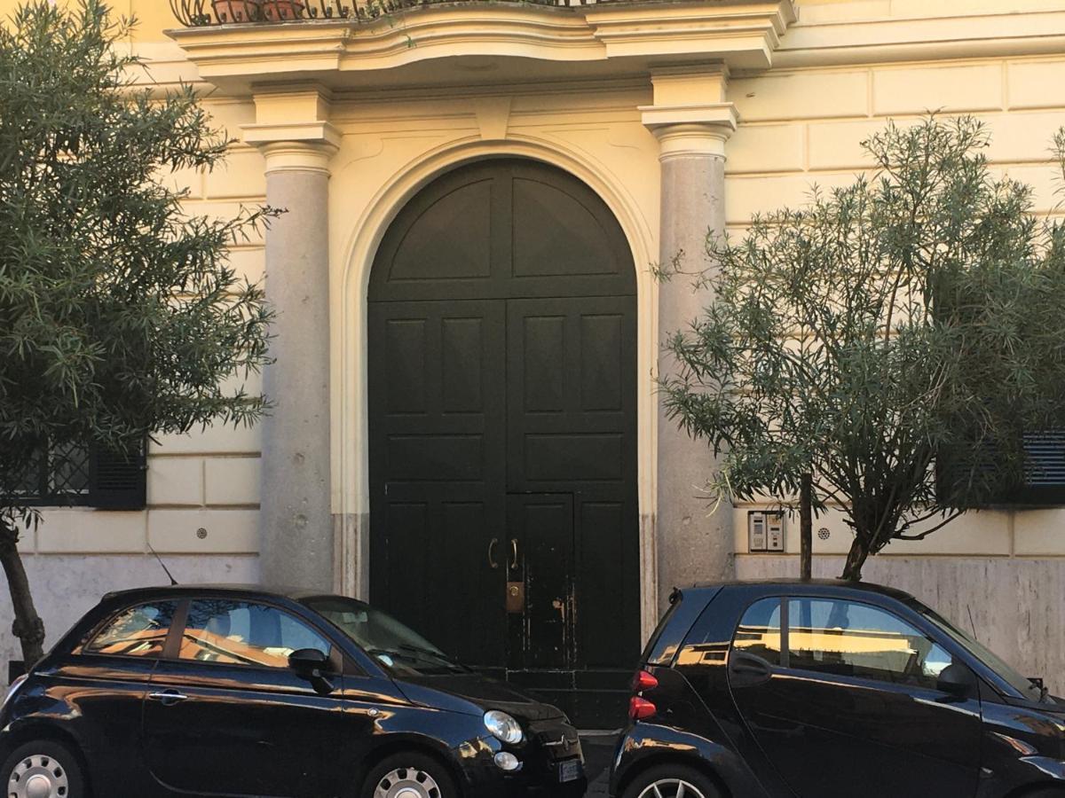 Colosseo Sunset Apartment Rome Exterior photo